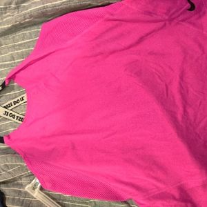 Nike tank